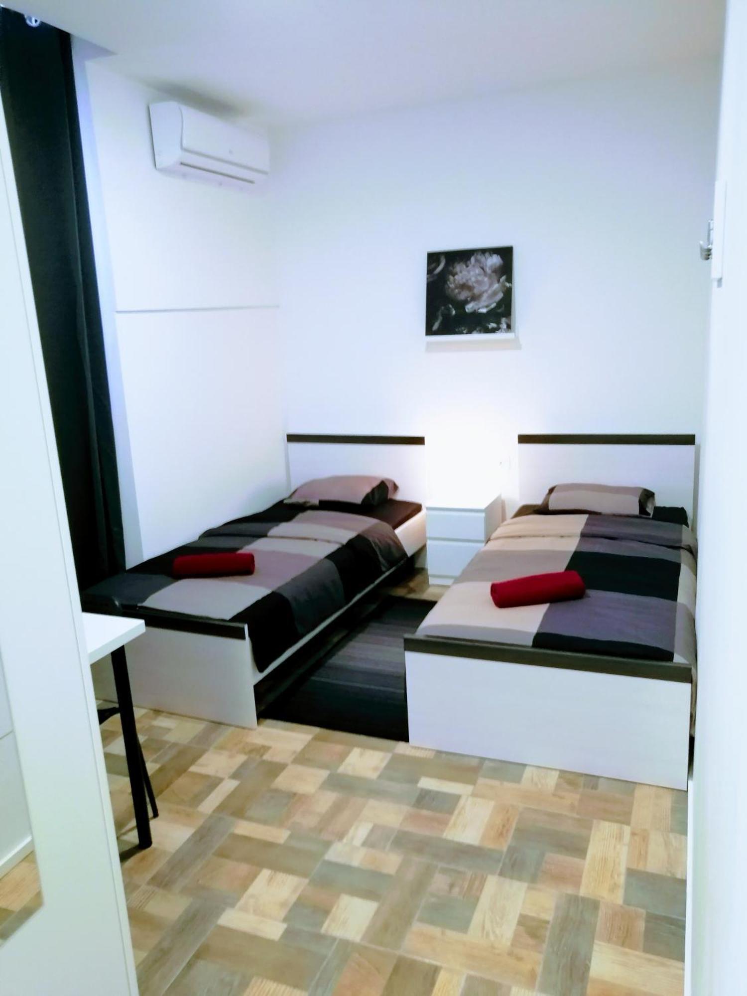Zpula Center Studio Apartments 외부 사진